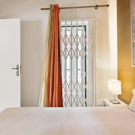 Beautiful 2 Bedroom Apartment In Stunning Lisboa Apartment Lisbon