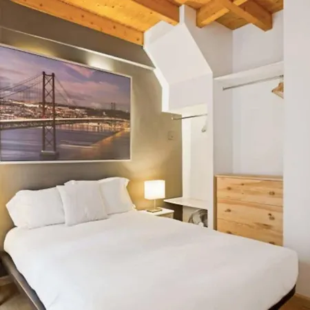Apartment Beautiful 2 Bedroom Duplex In Stunning Lisboa